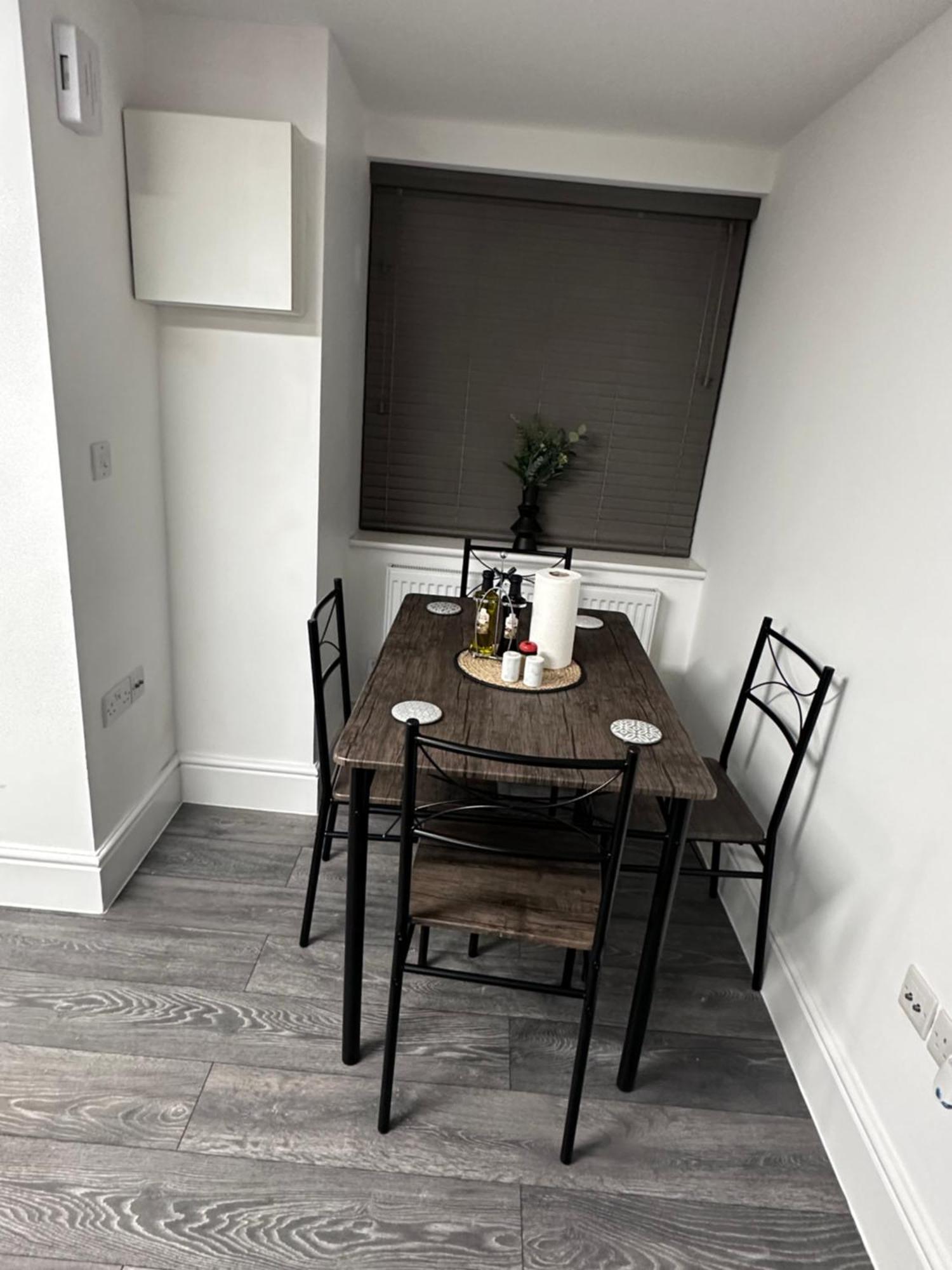 Stunning 2-flat In Leicester! Appartement *